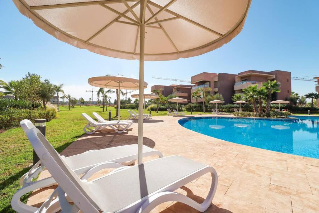 Cosy Appartemt Vue Sur Golf Et Montagne Marrakesh Exterior photo